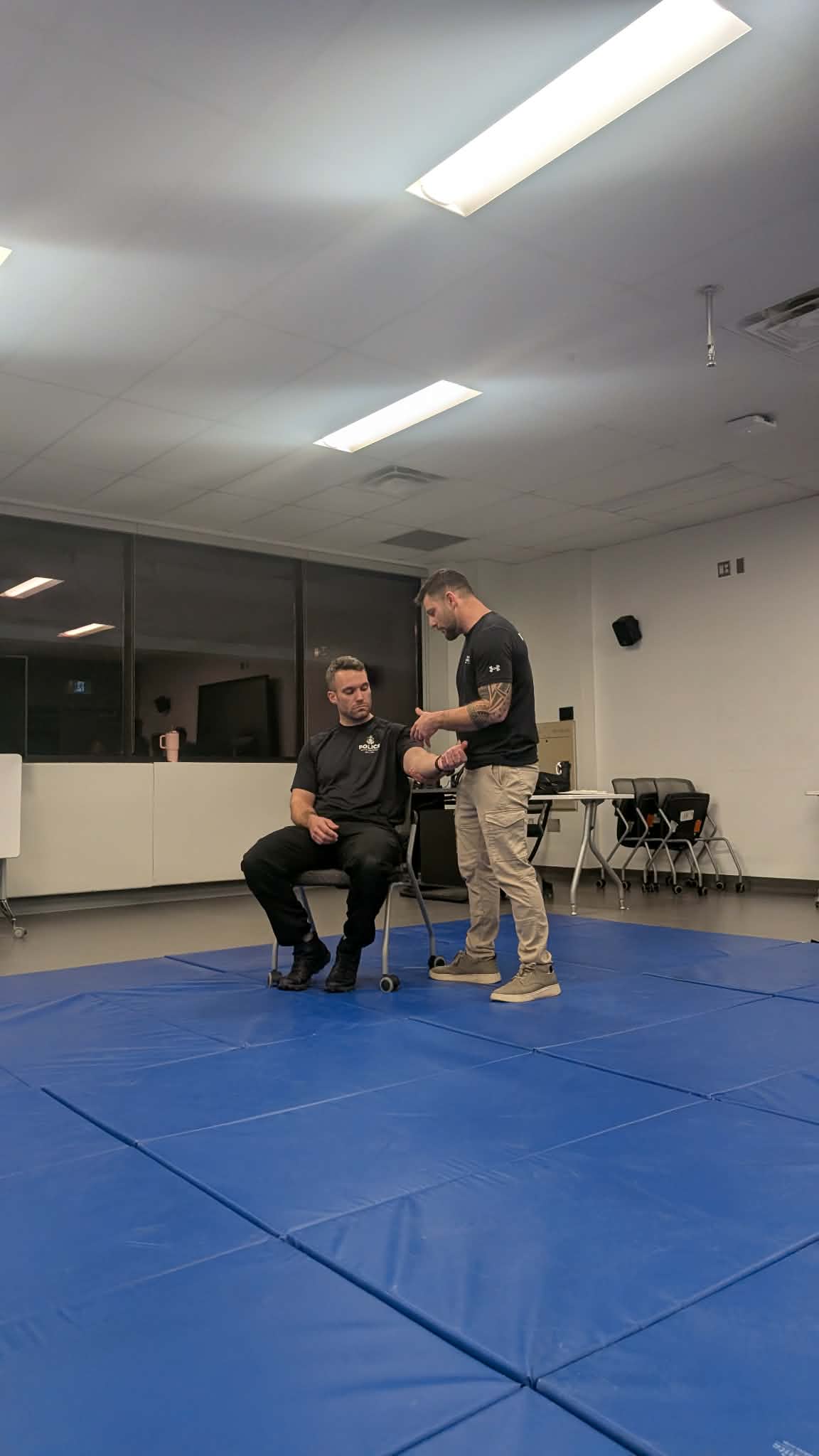 First responder safety training focused on positioning during a seated scenario